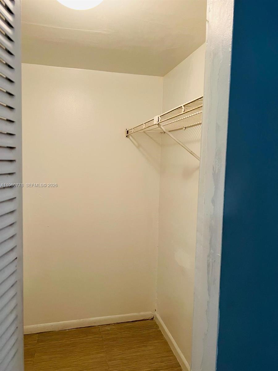 721 N Pine Island Rd # 302