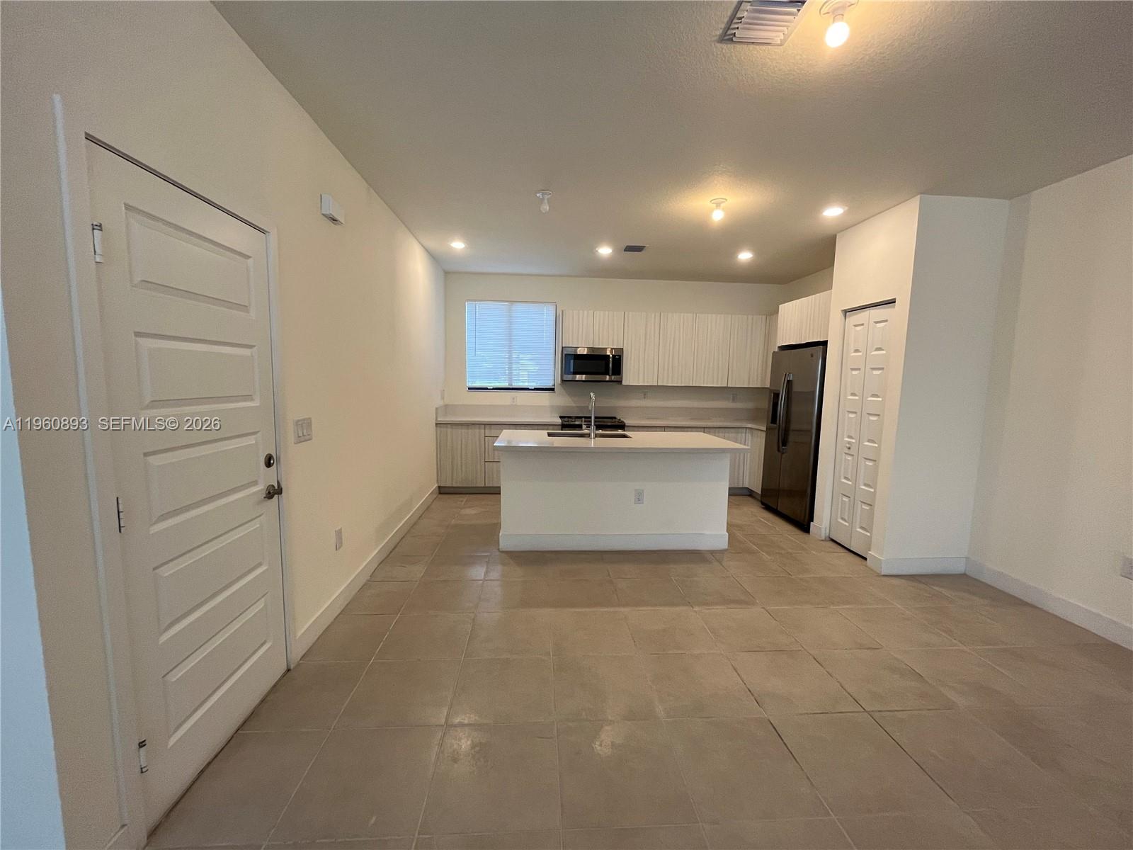 4935 NW 84th Ave # 0