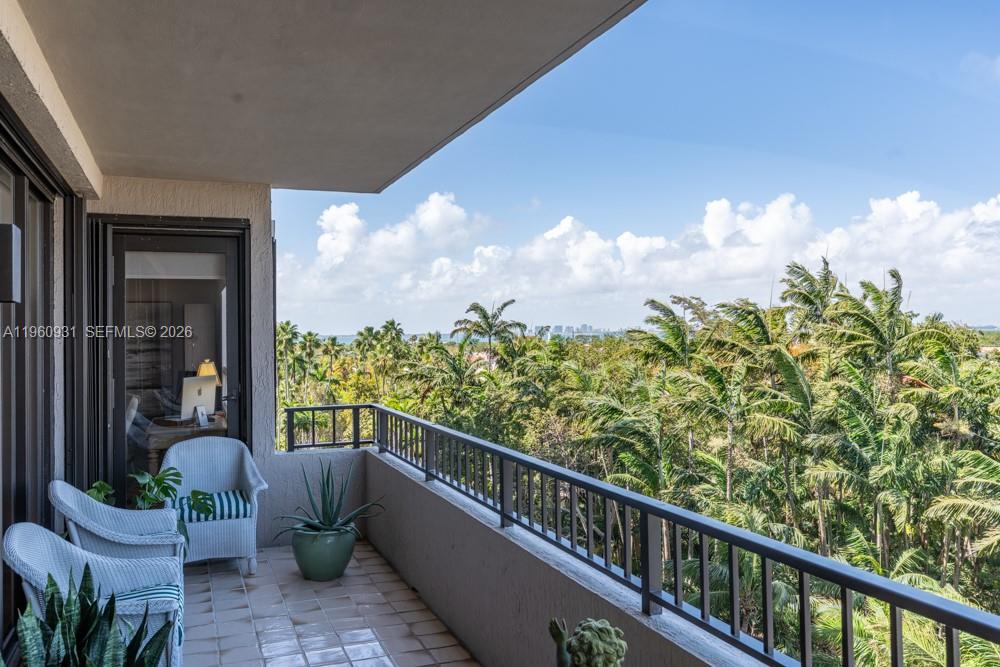 151 Crandon Blvd # 626