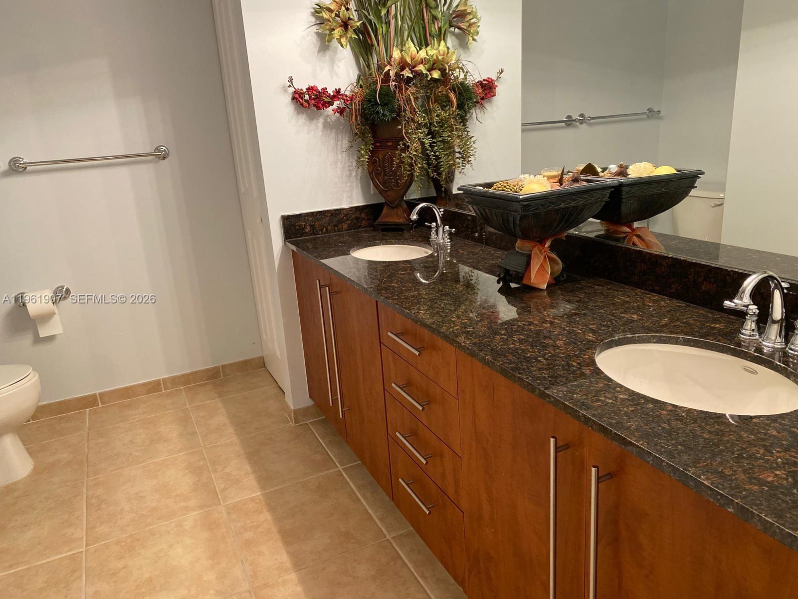 7350 SW 89th St # 2104S