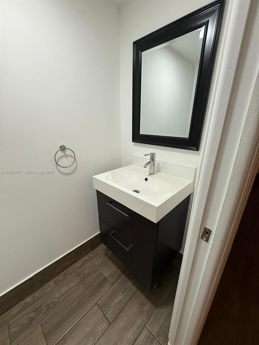 14111 SW 121st Pl # 4