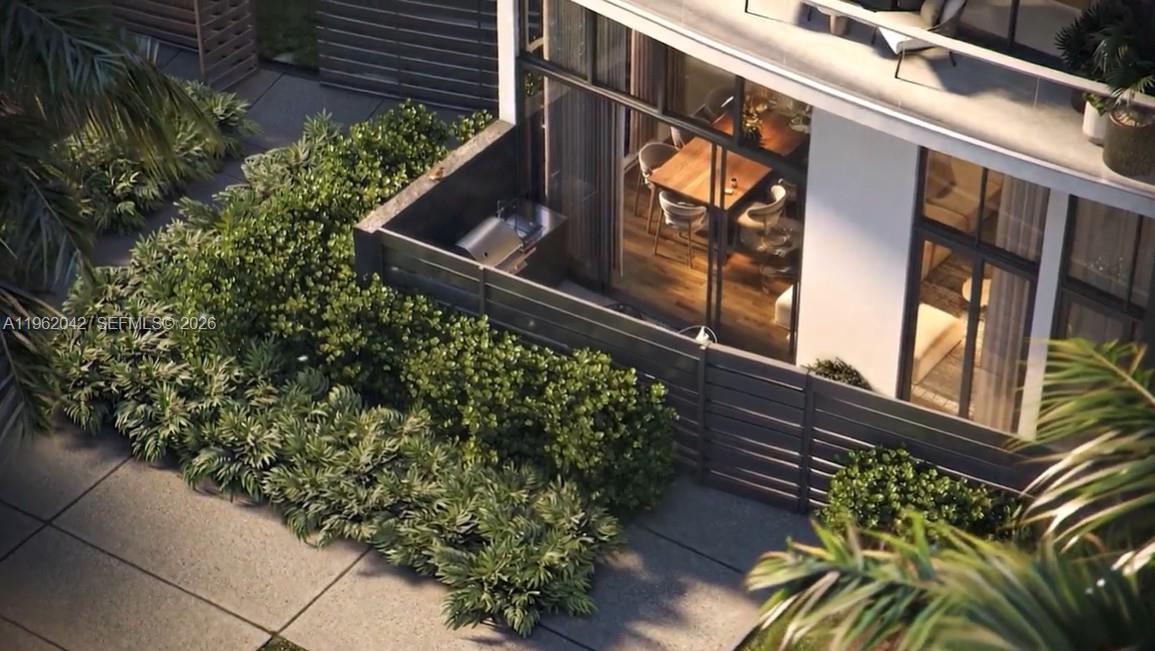 13899 Biscayne Blvd Unit: TH106