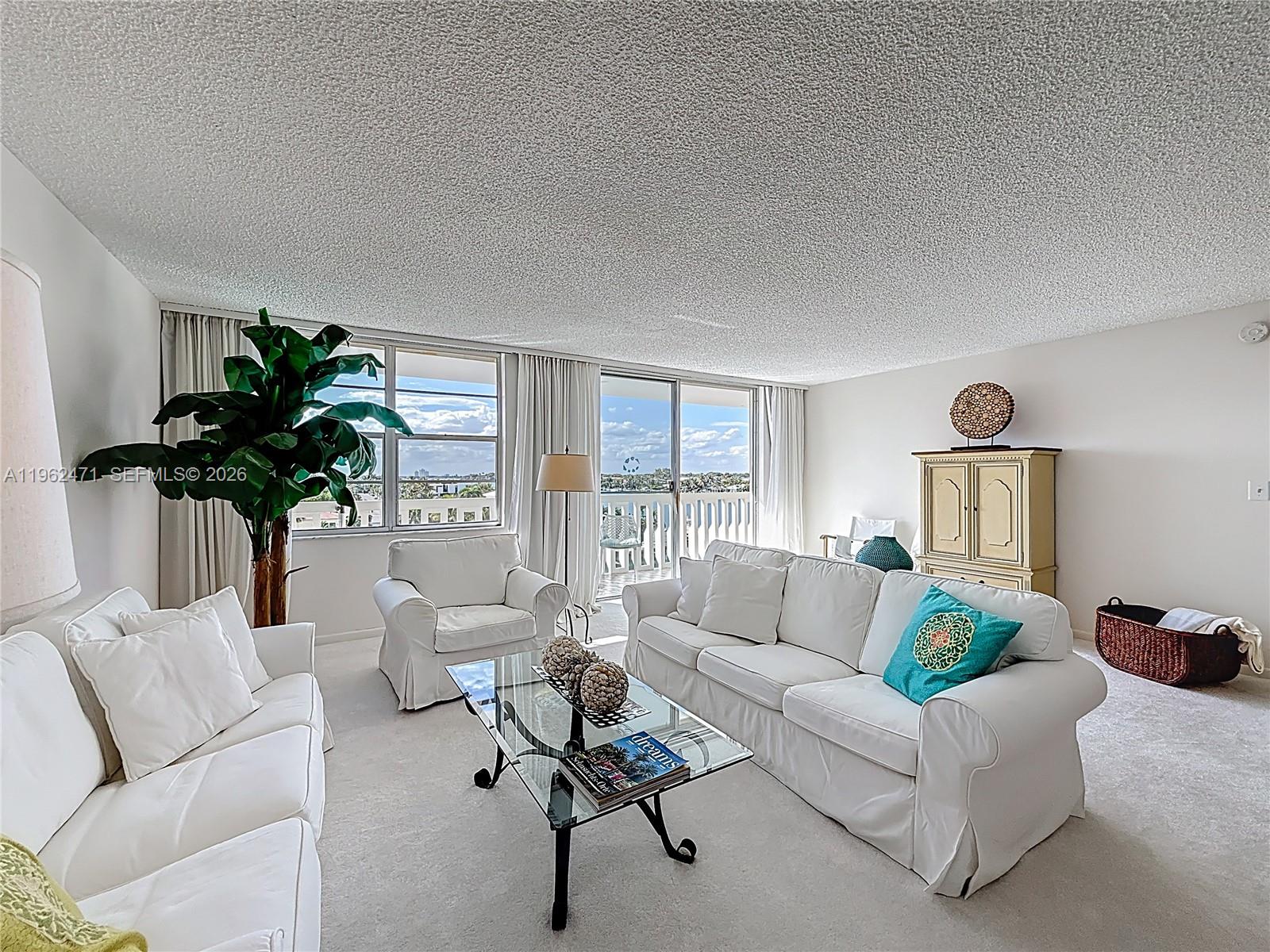 8530 Byron Ave # 505