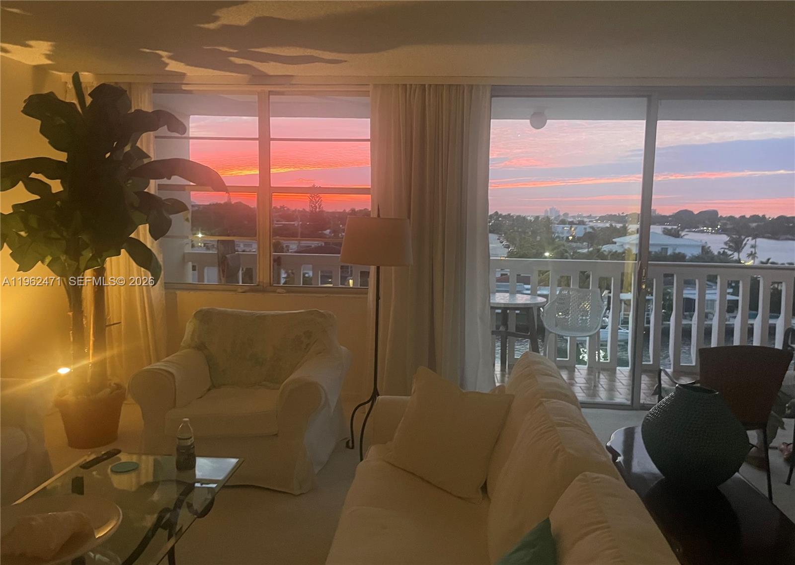 8530 Byron Ave # 505