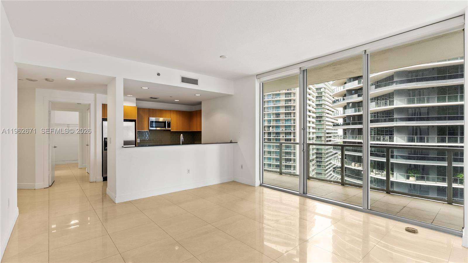 1050 Brickell Ave # 2620