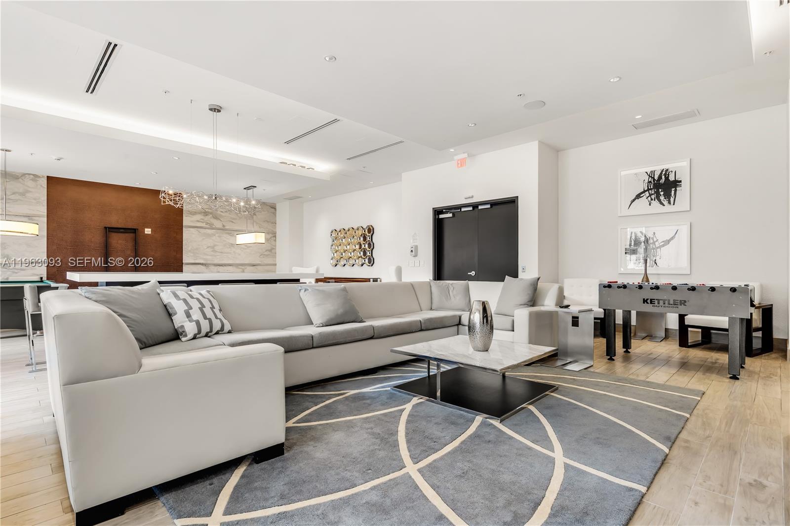 999 SW 1 AVENUE # 2411