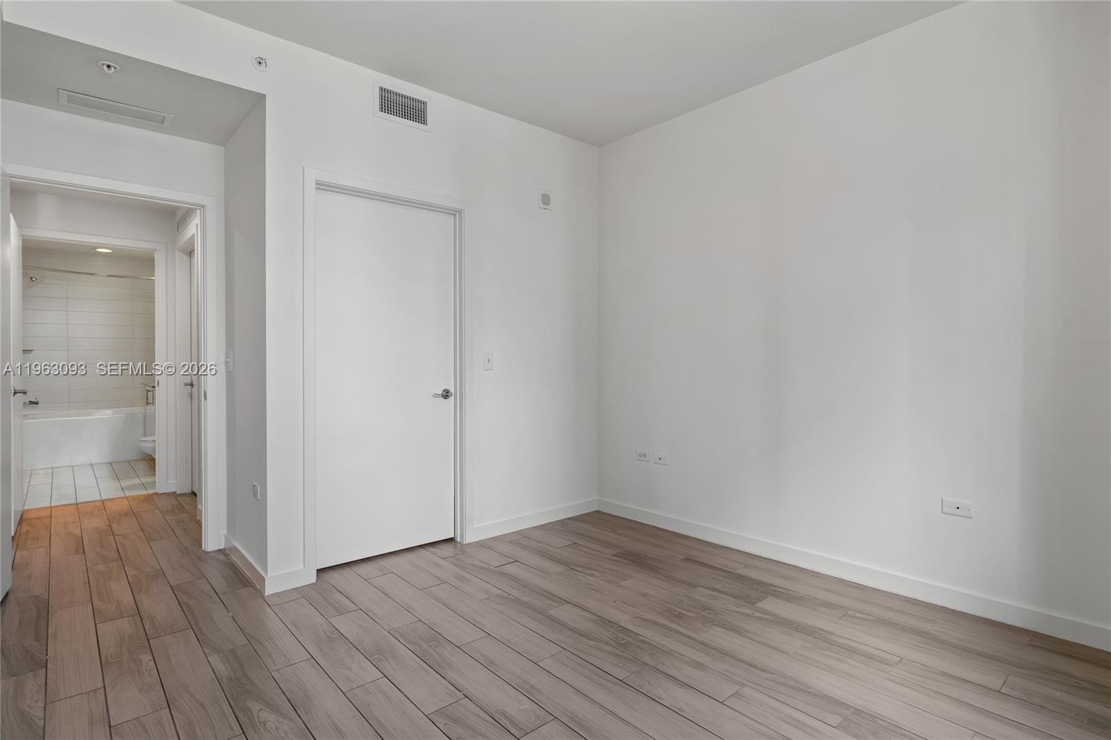 999 SW 1 AVENUE # 2411