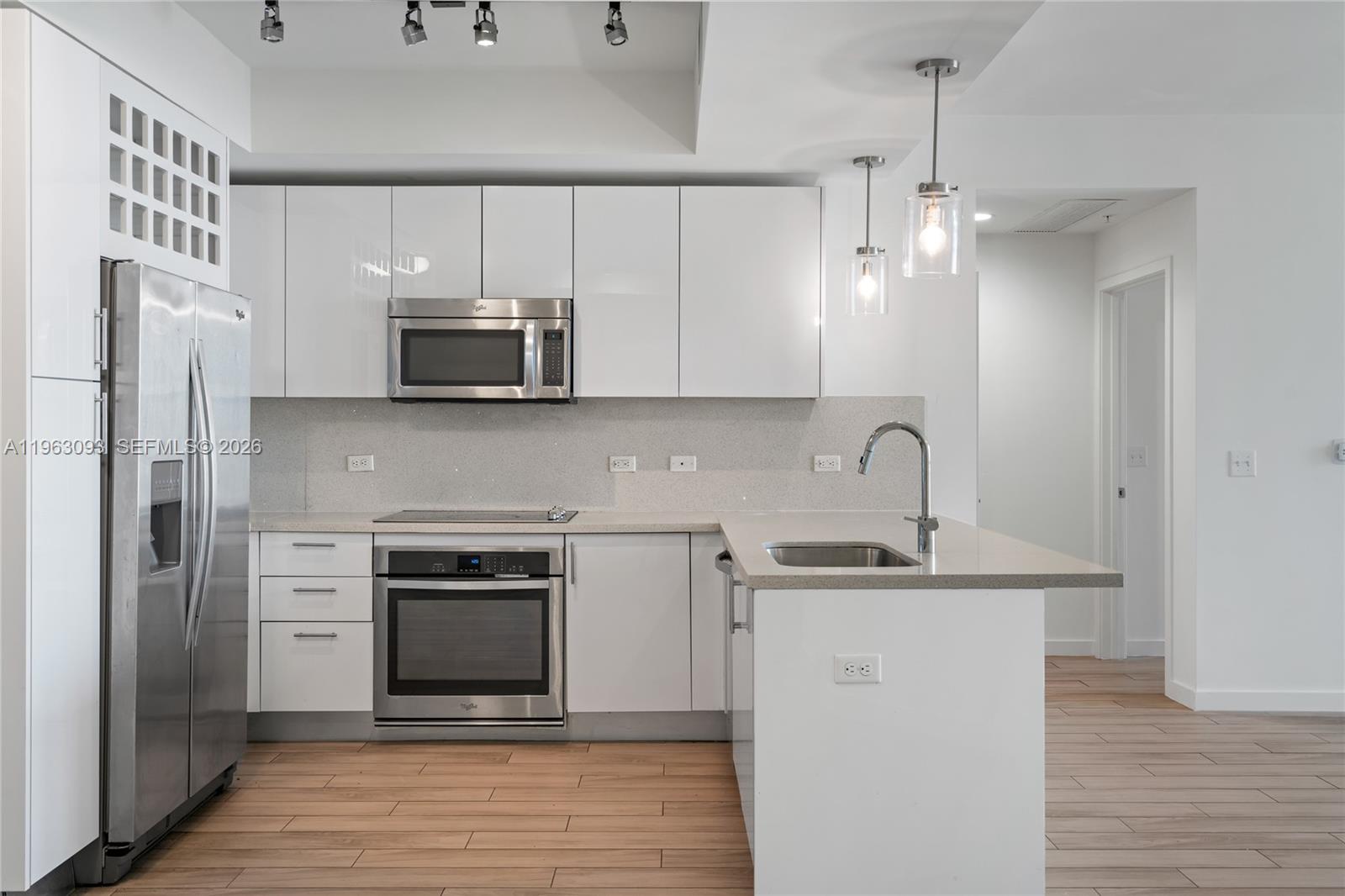 999 SW 1 AVENUE # 2411