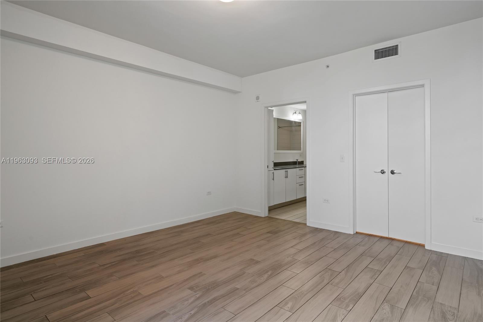 999 SW 1 AVENUE # 2411