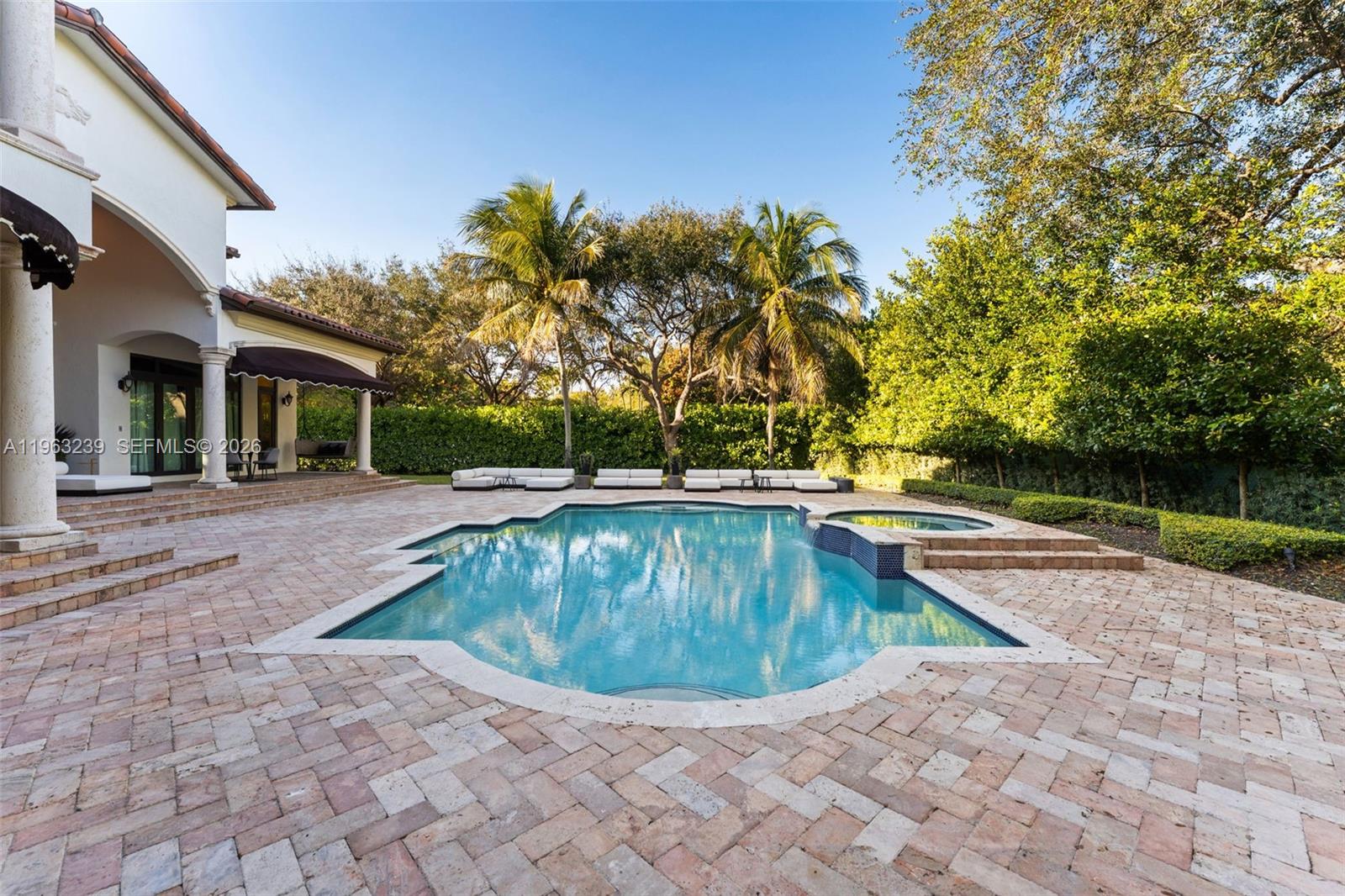 11111 Killian Park Rd