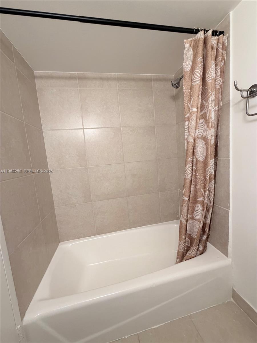 1913 S Ocean Dr # 410