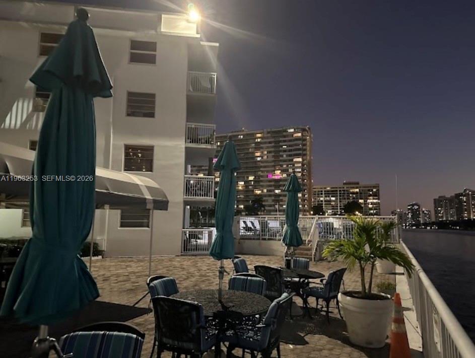 1913 S Ocean Dr # 410