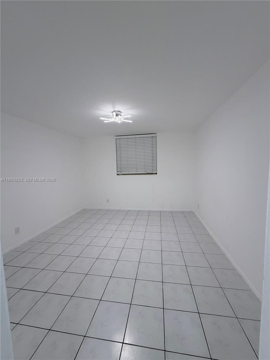1913 S Ocean Dr # 410