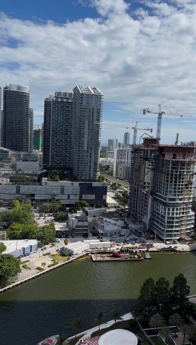 350 S Miami Ave Unit: 3006
