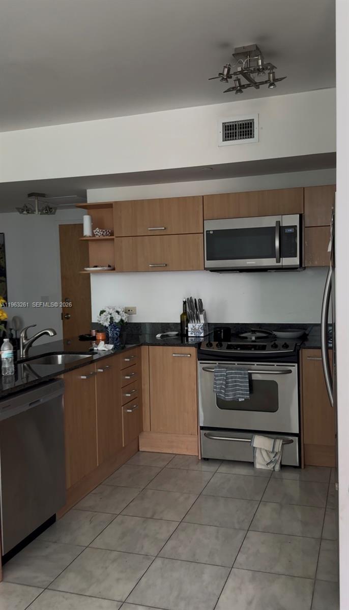 350 S Miami Ave Unit: 3006