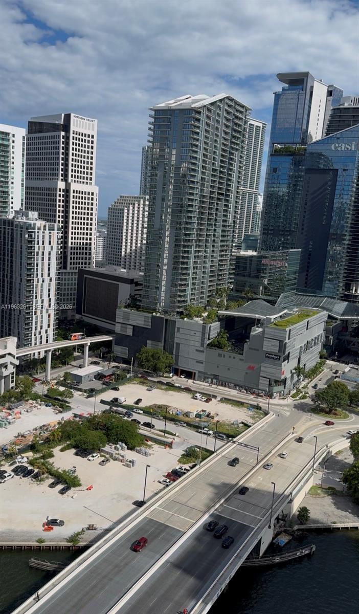 350 S Miami Ave Unit: 3006