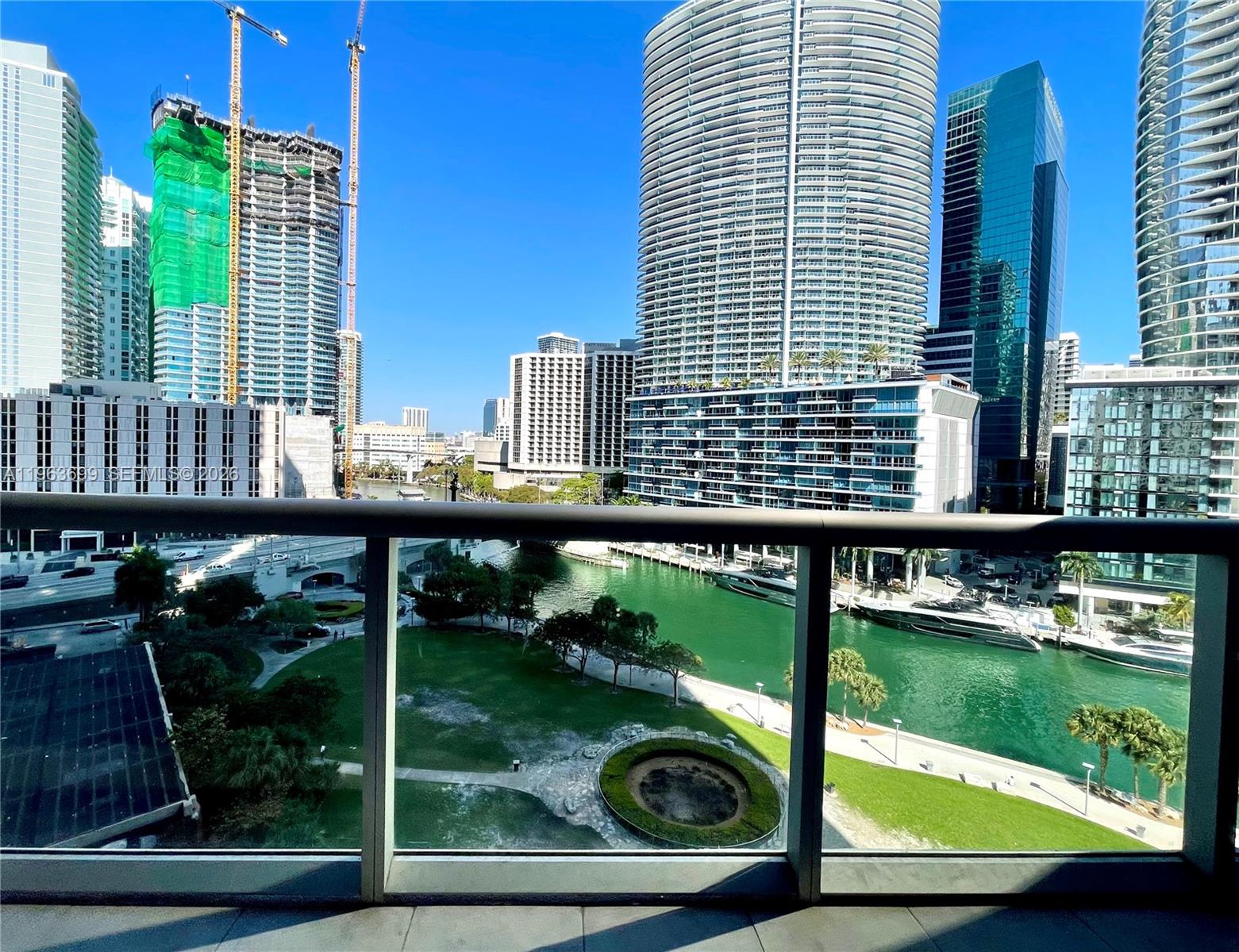 465 BRICKELL AVE # 1106
