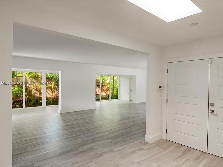 10 Prospect Dr