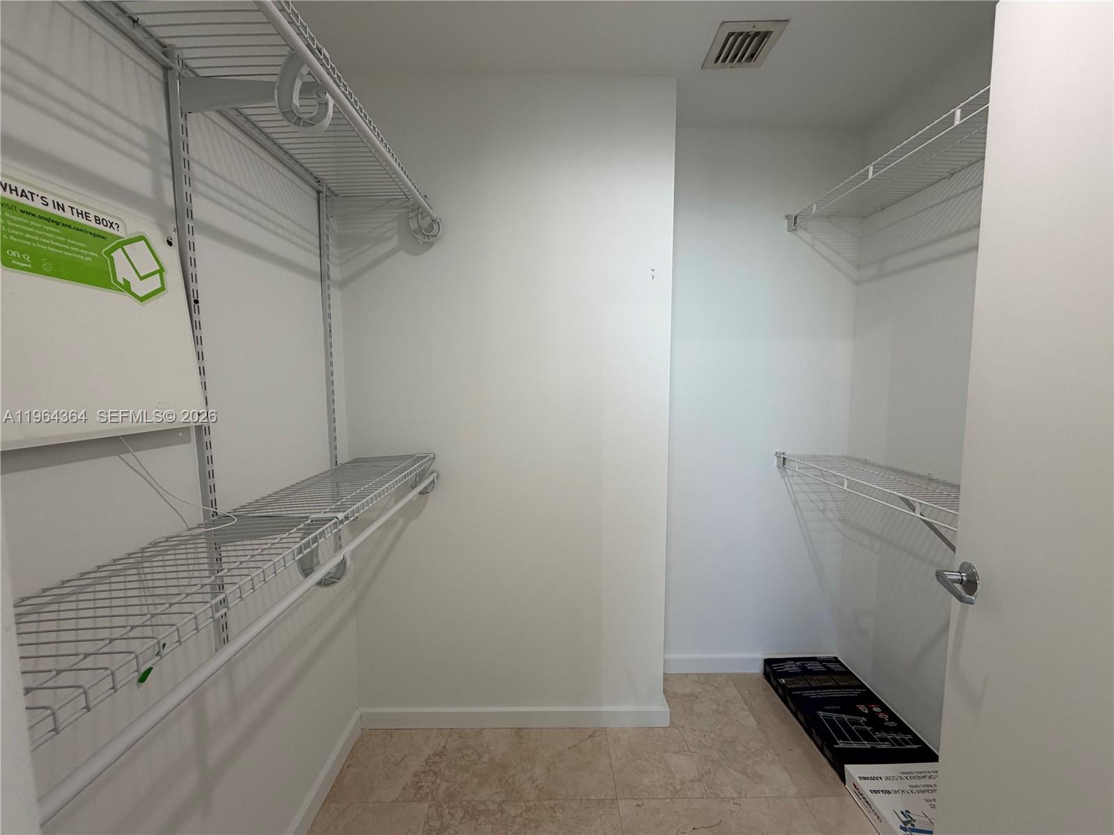 1060 Brickell Ave # 4003