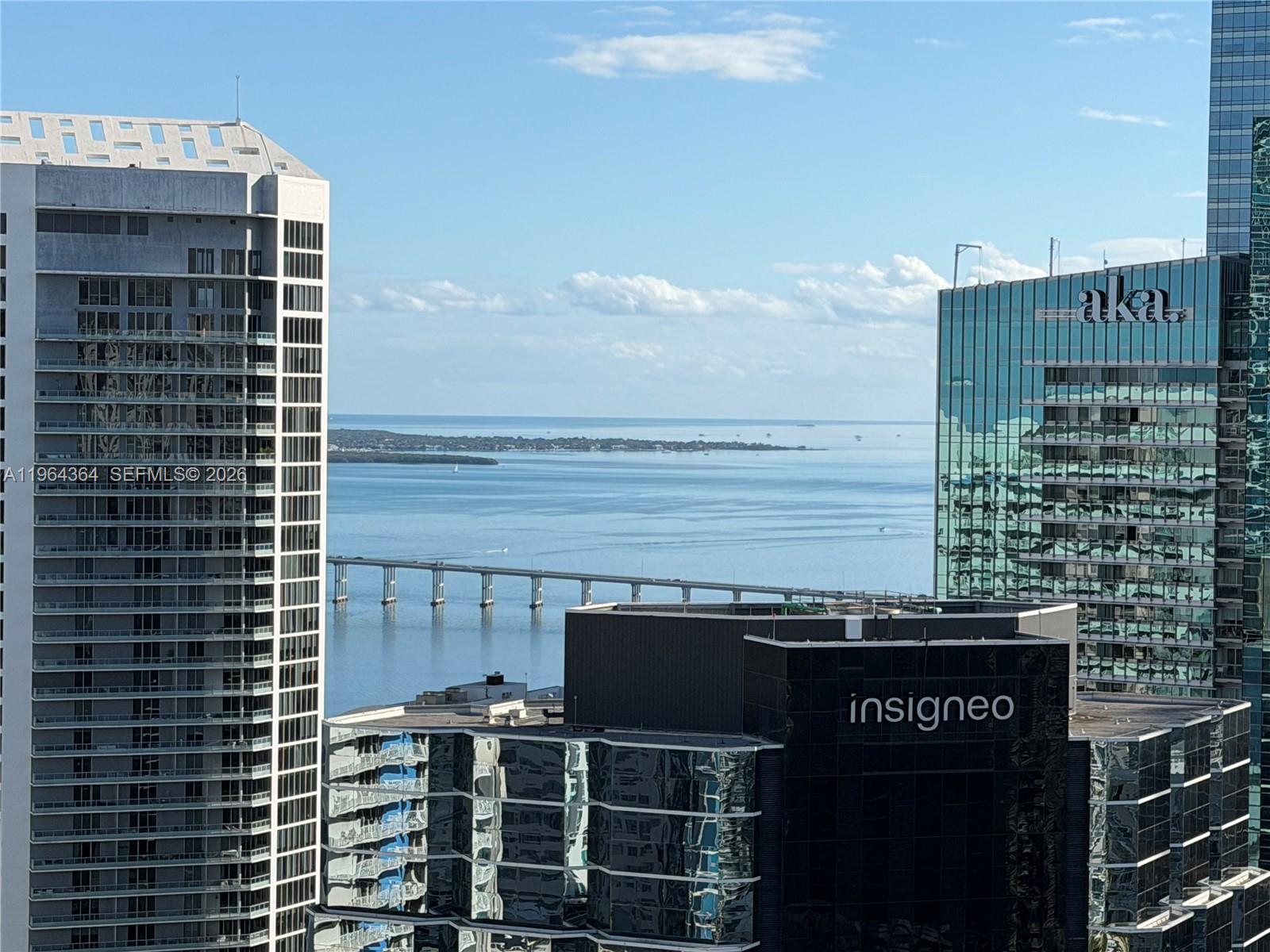 1060 Brickell Ave # 4003