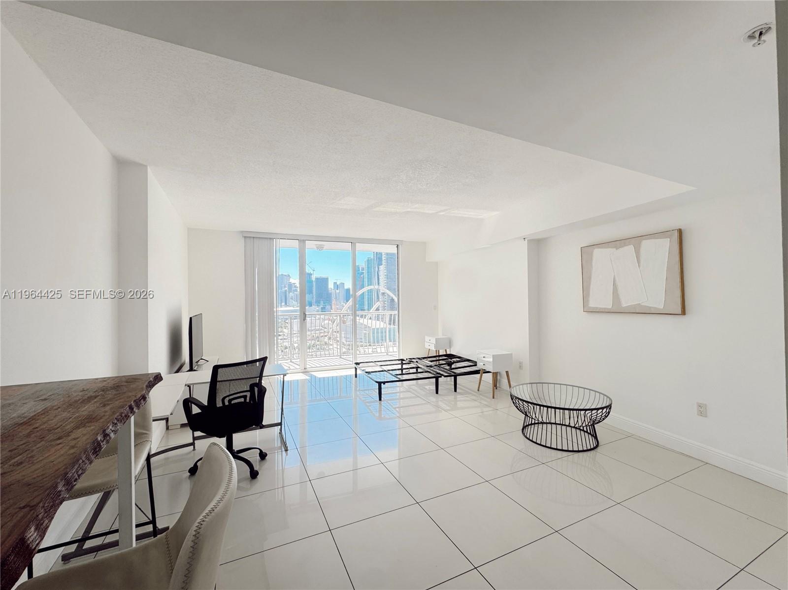 1750 N Bayshore Dr # 2708