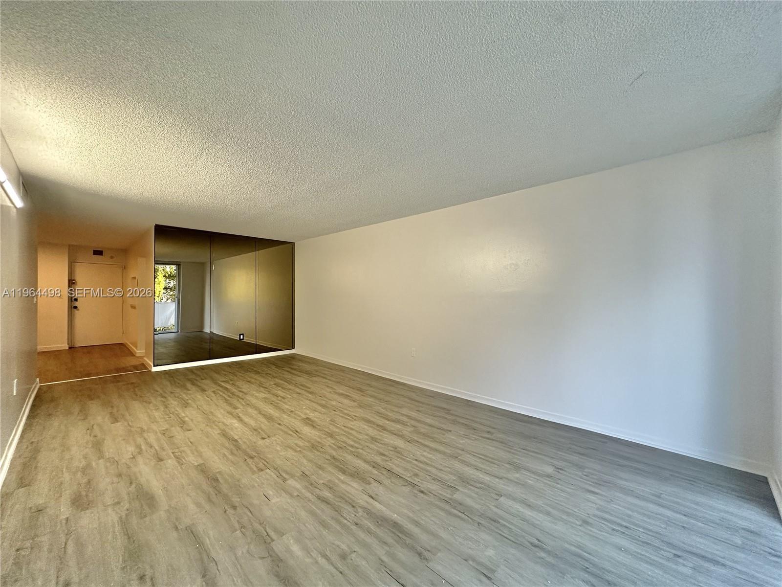 1470 NE 125th Ter # 210