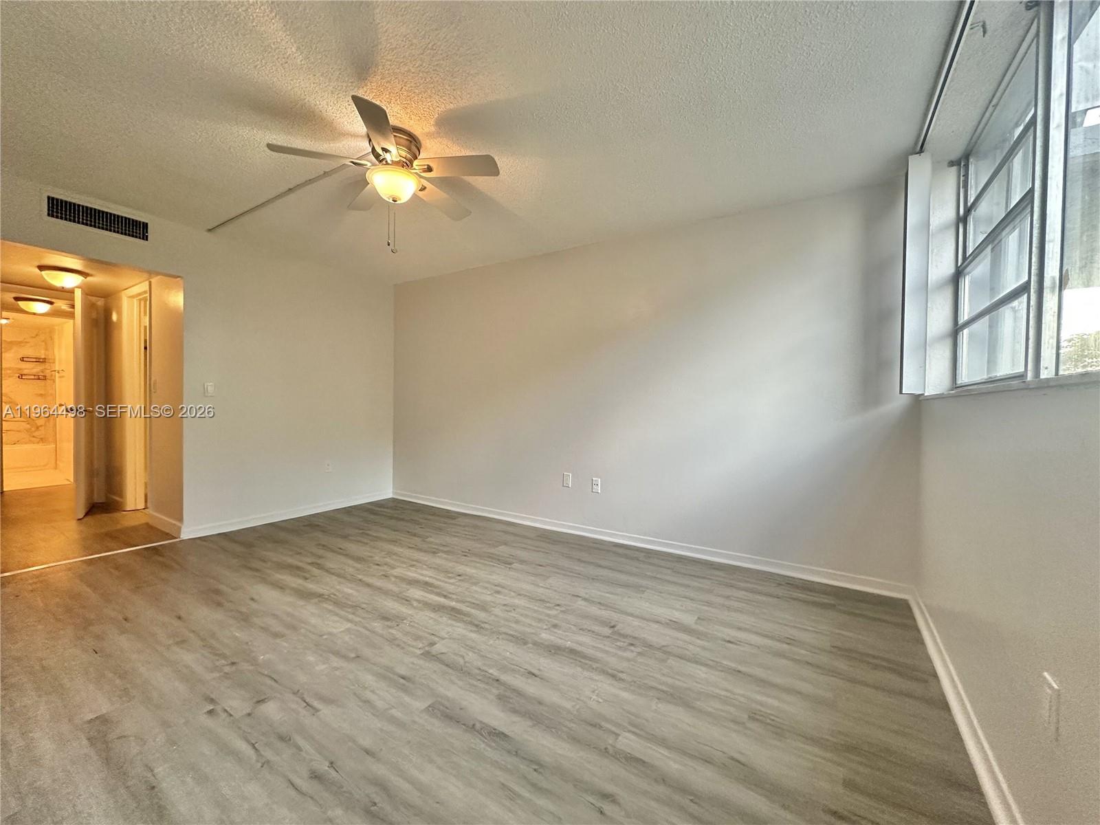 1470 NE 125th Ter # 210