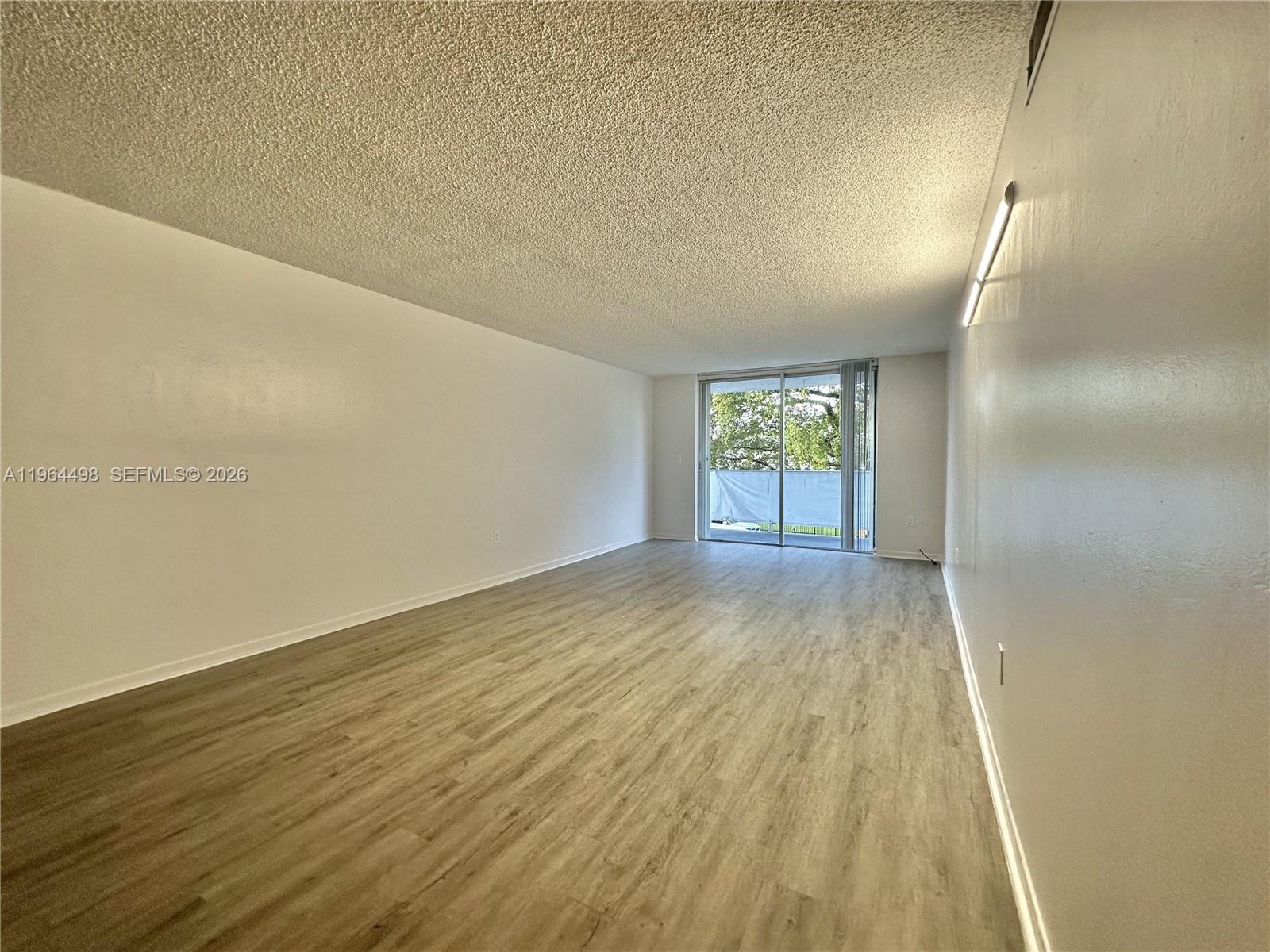 1470 NE 125th Ter # 210