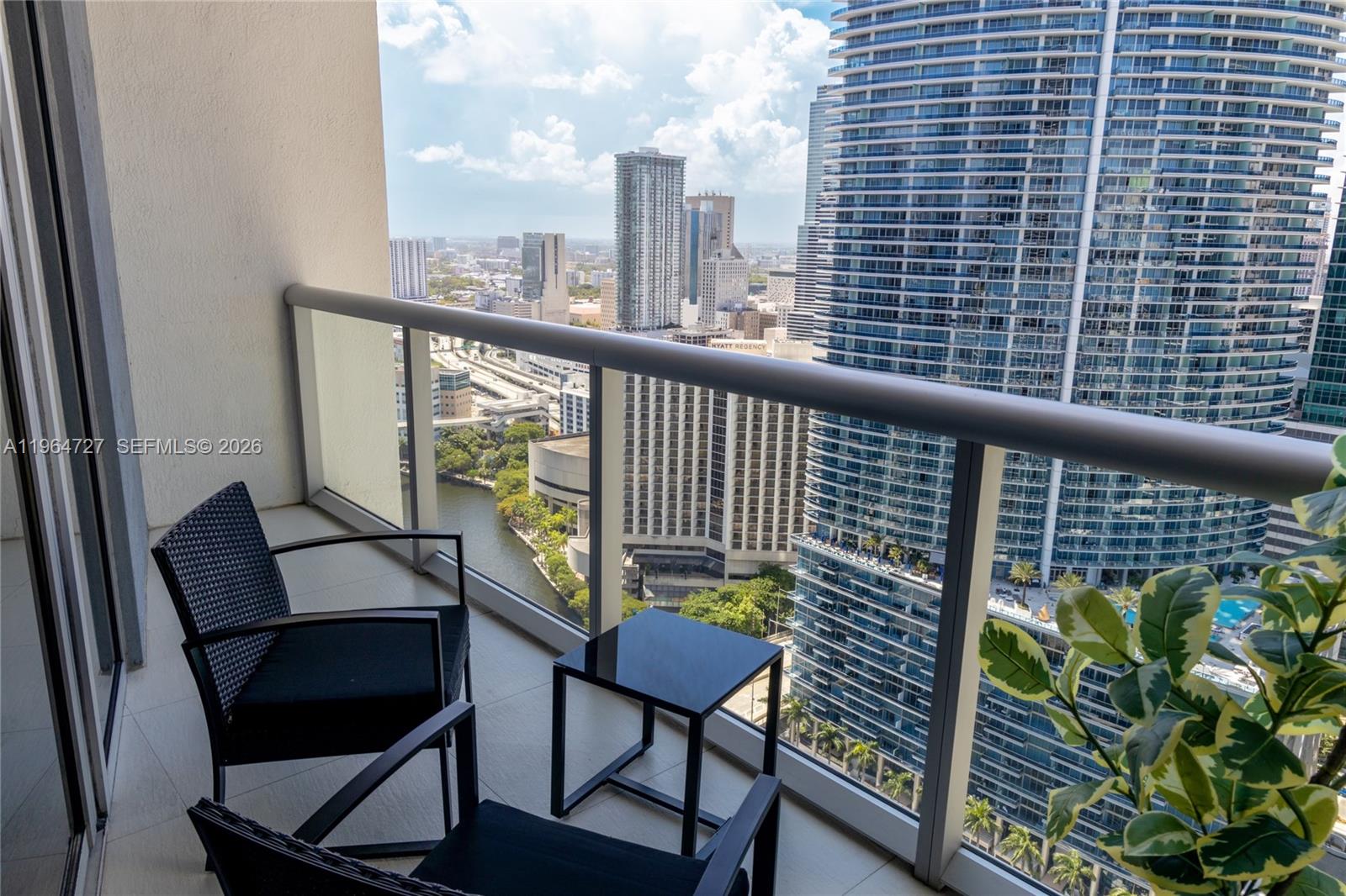 475 Brickell Ave # 3510