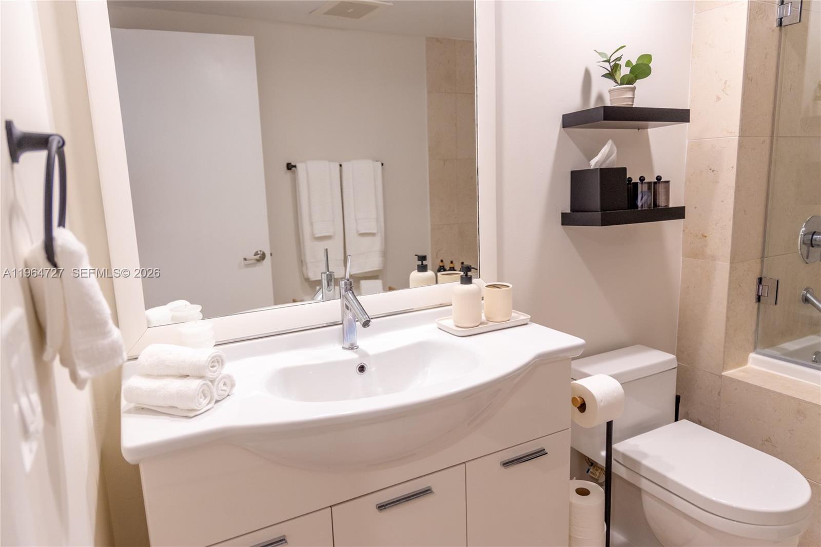 475 Brickell Ave # 3510