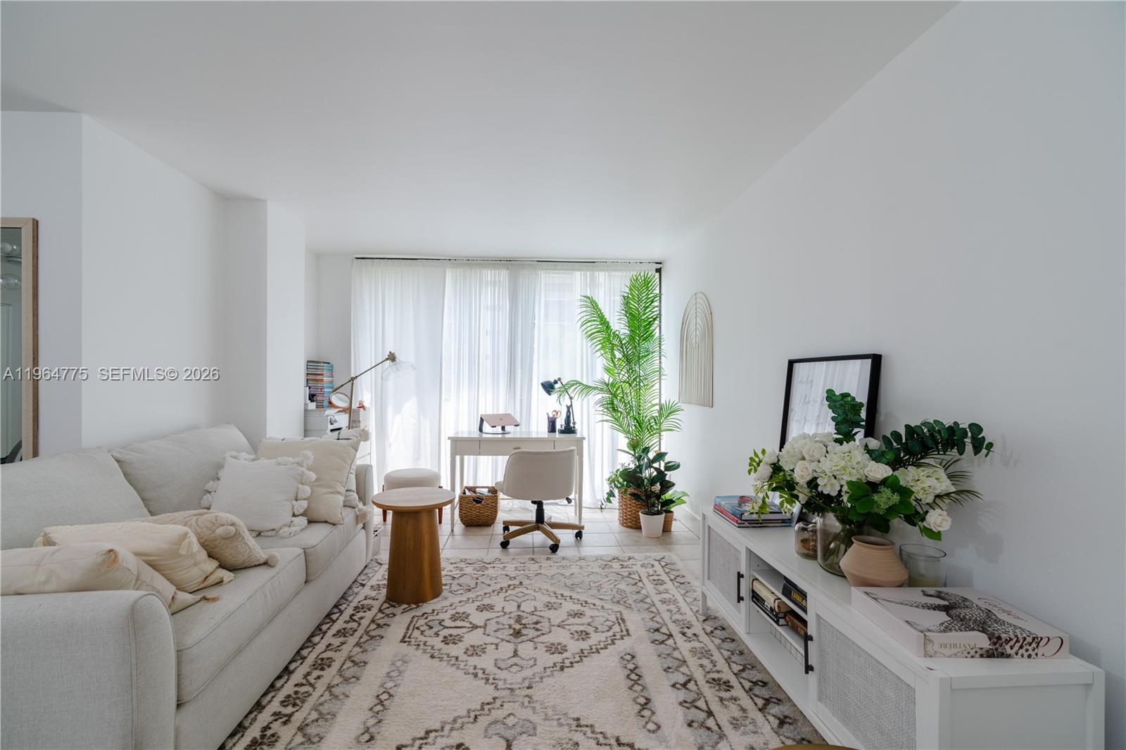 17021 N Bay Rd # 526