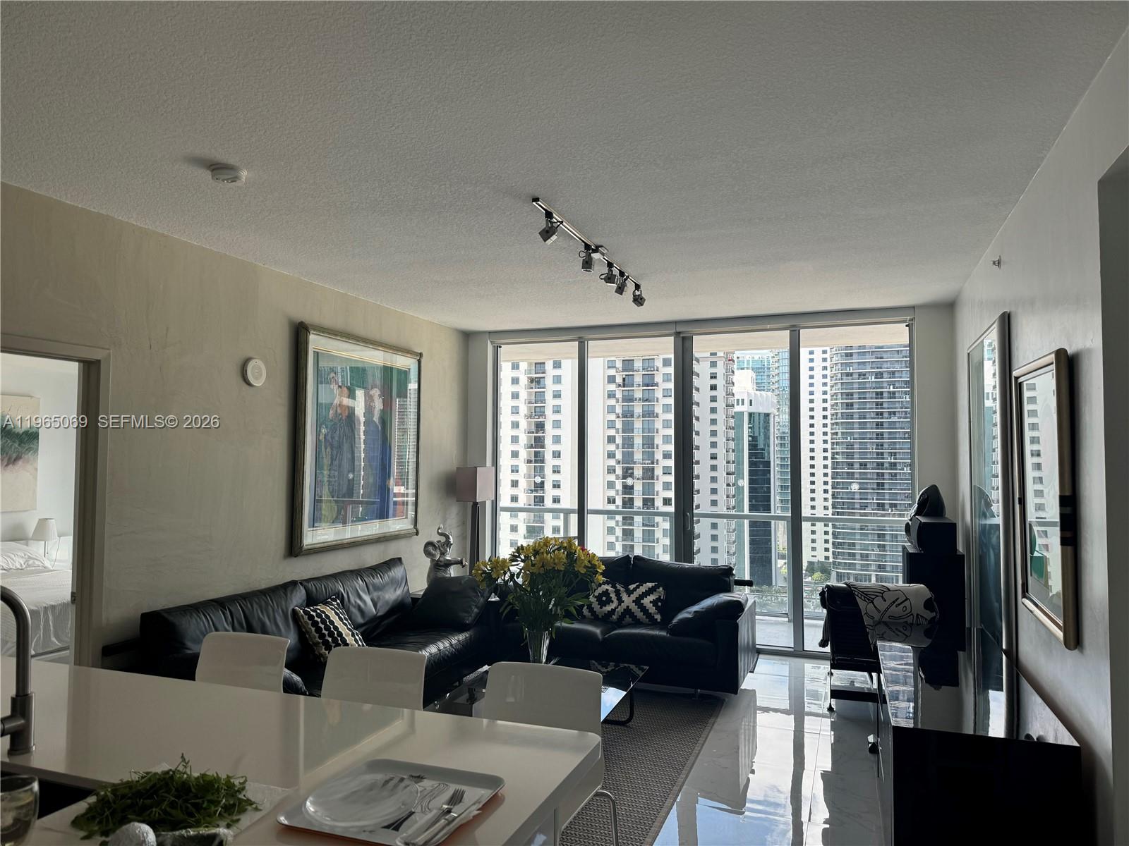 1111 SW 1st Ave Unit: 2622-N