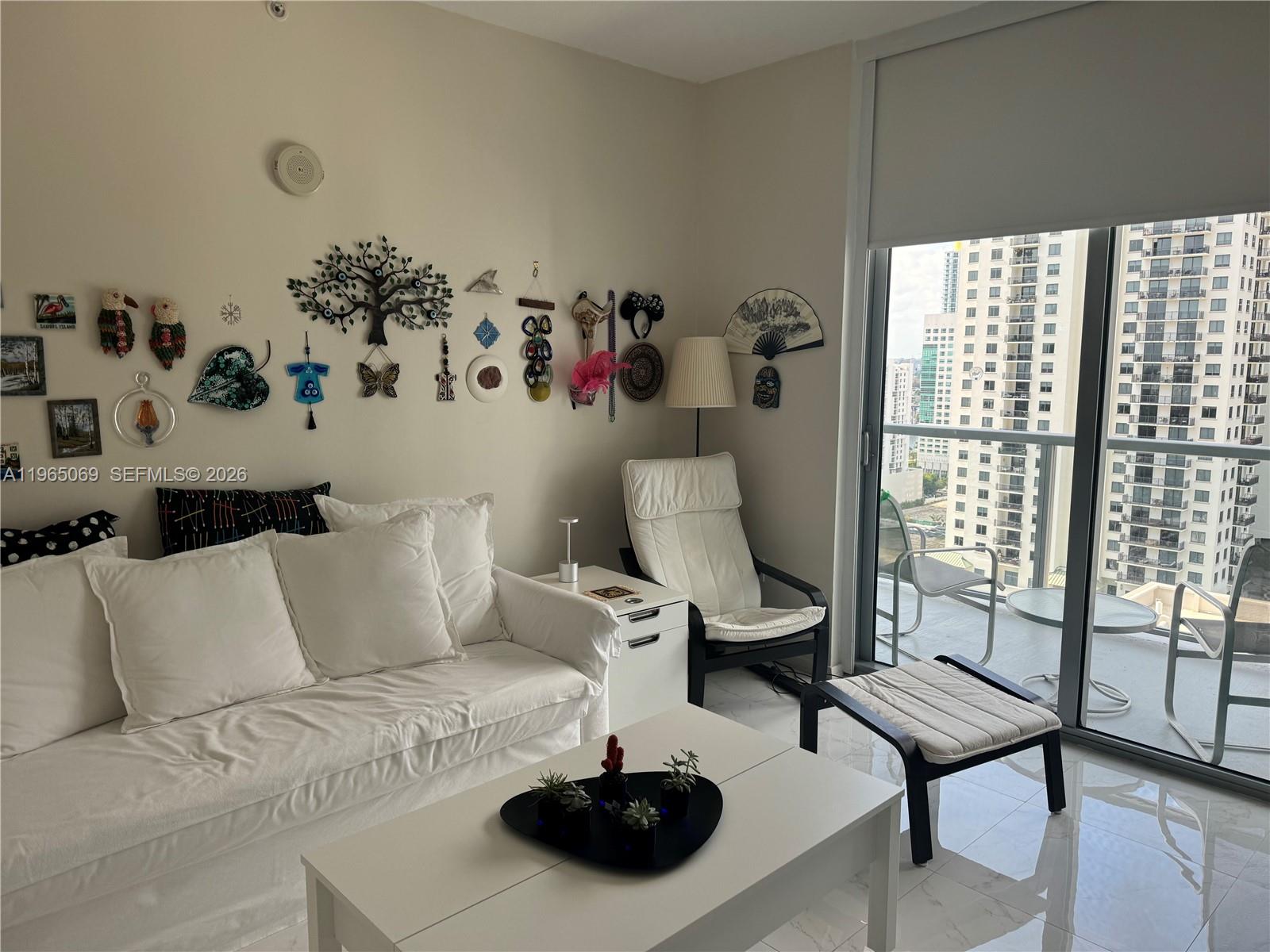 1111 SW 1st Ave Unit: 2622-N