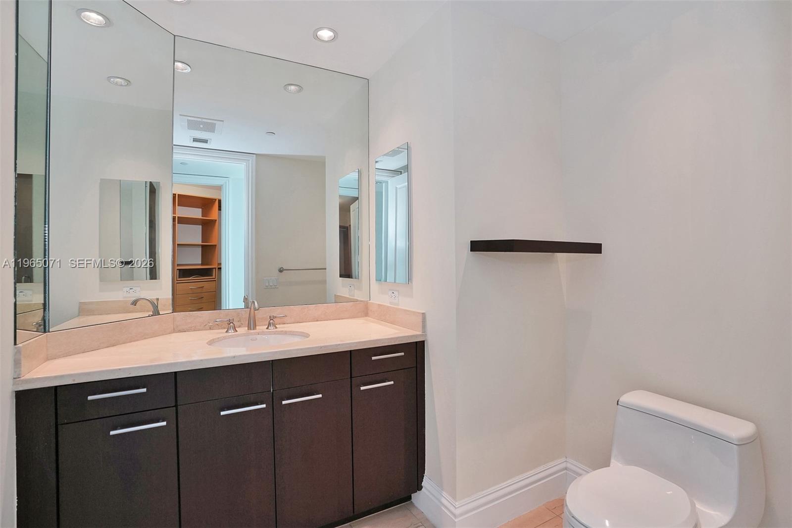 10295 Collins Ave # 504