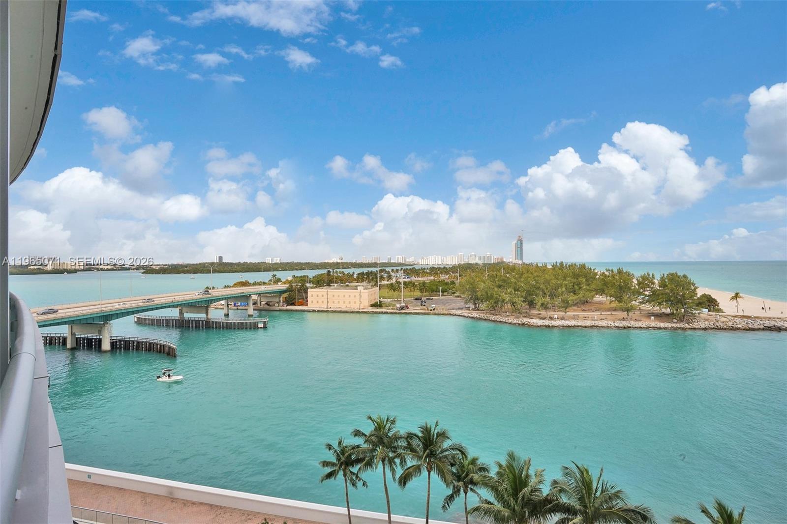 10295 Collins Ave # 504