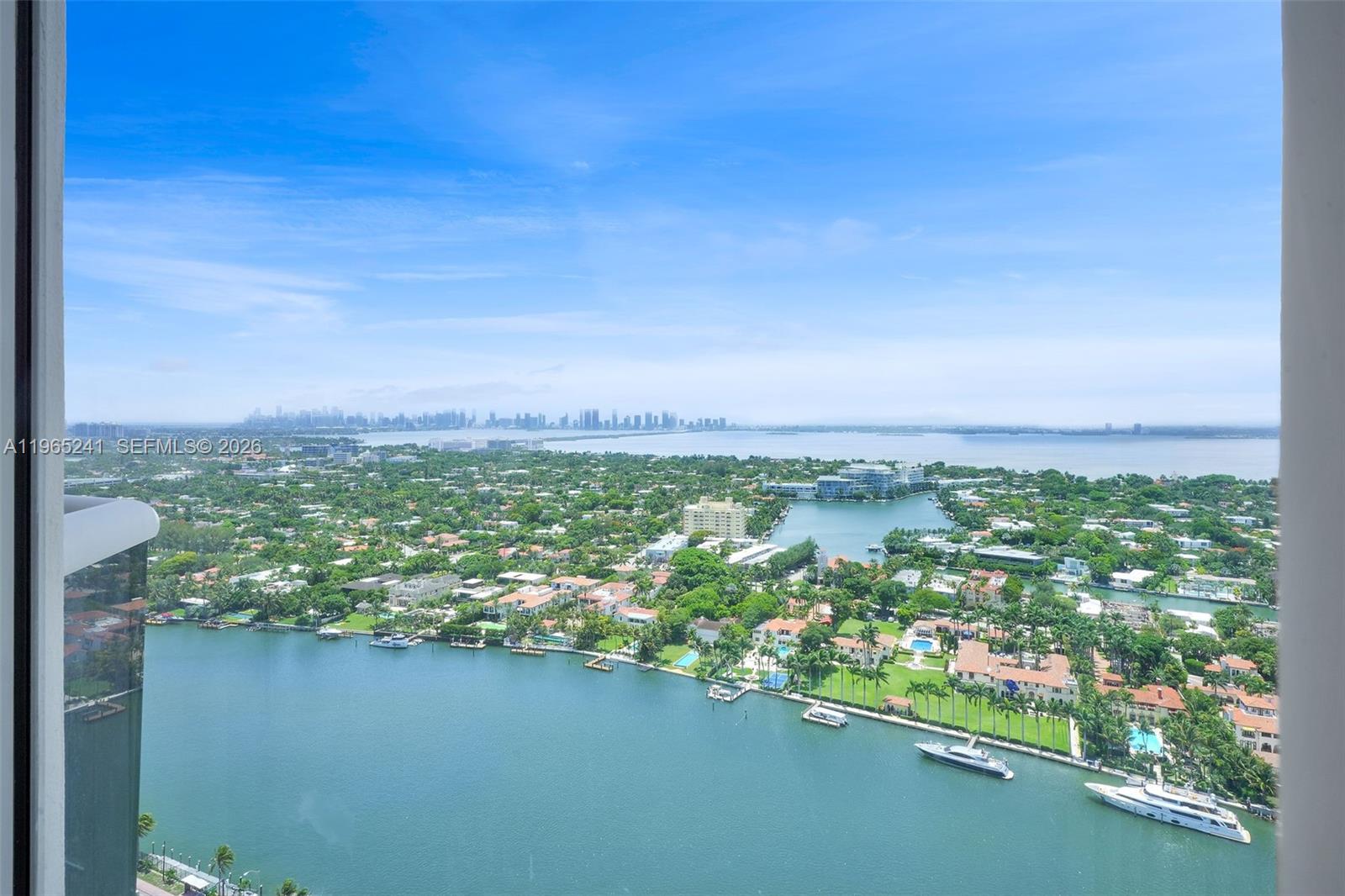 4775 Collins Ave # 2805