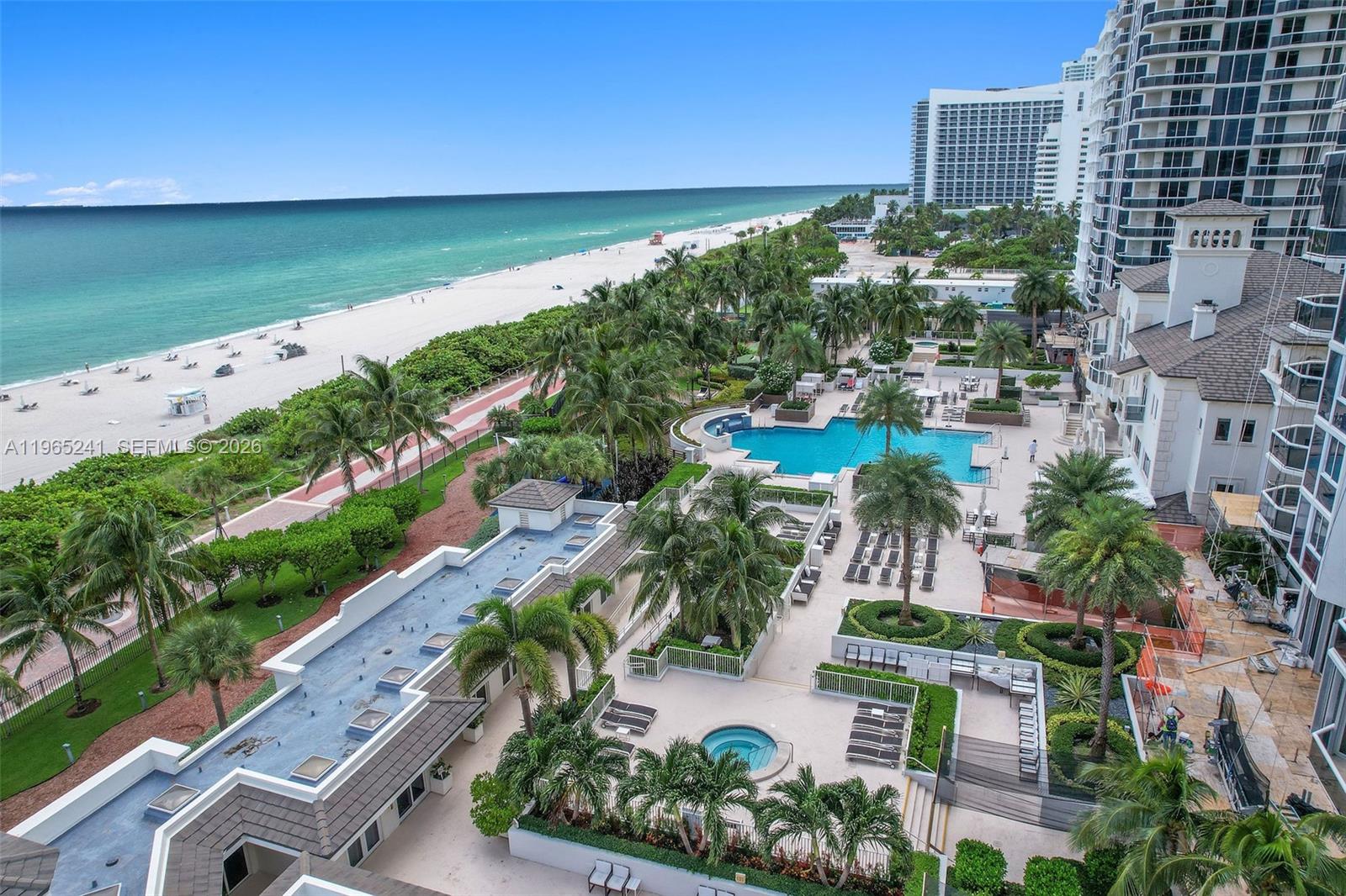 4775 Collins Ave # 2805