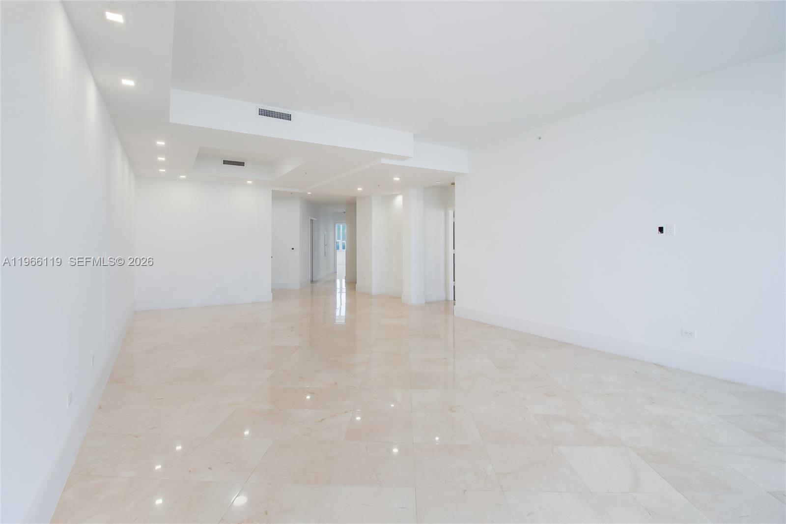 848 BRICKELL KEY DR # 4306