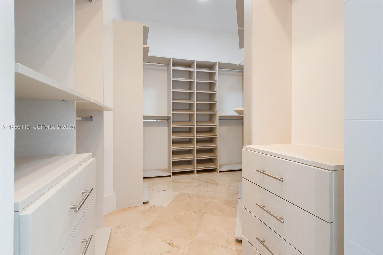 848 BRICKELL KEY DR # 4306