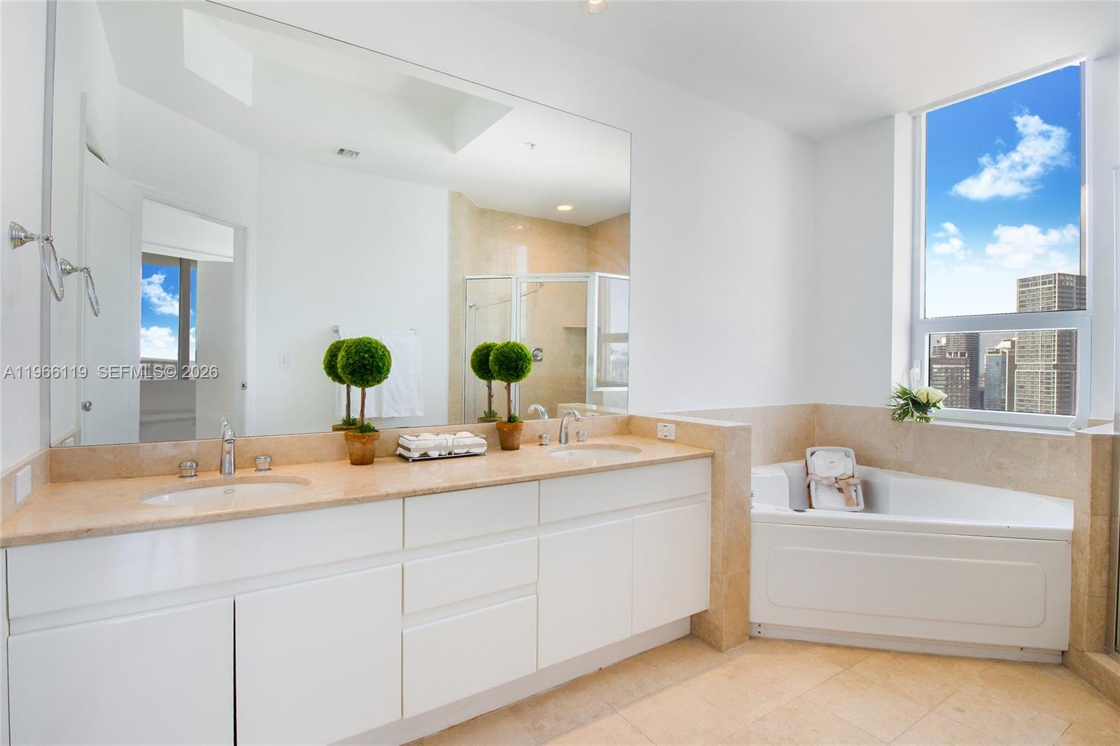 848 BRICKELL KEY DR # 4306