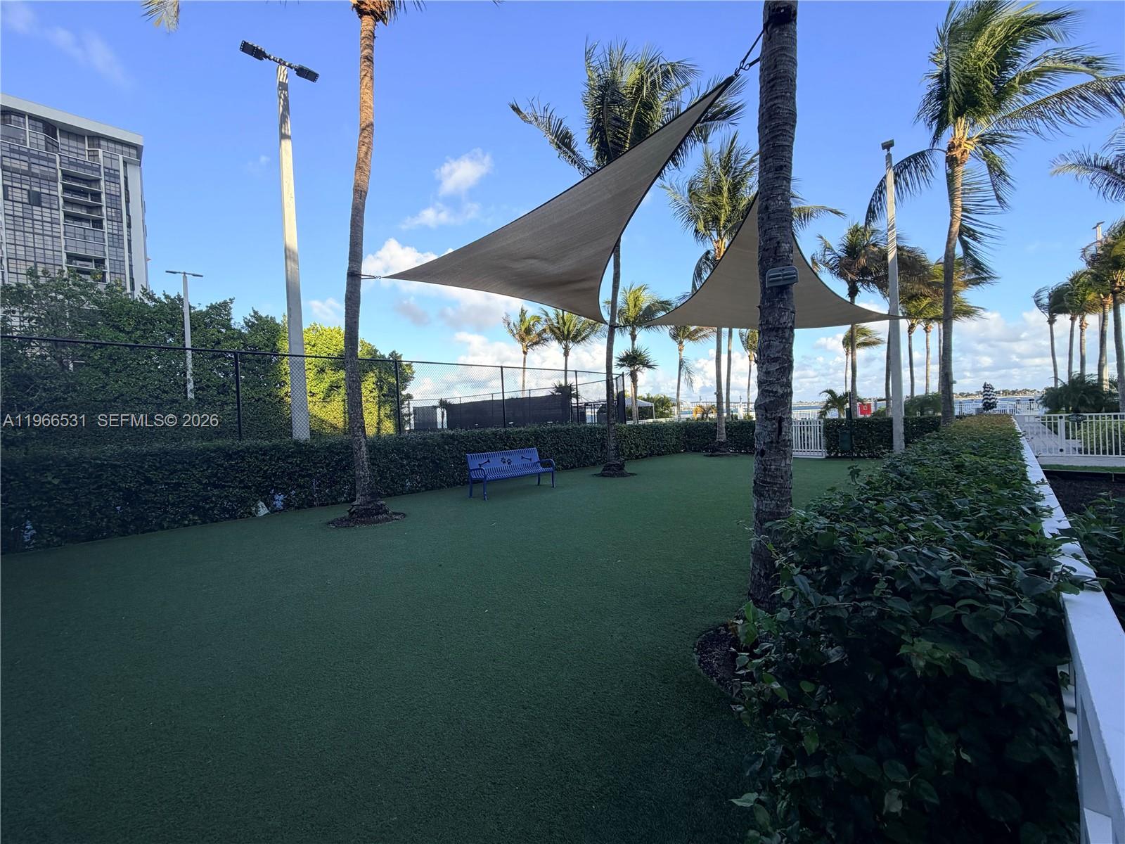 2101 Brickell Ave # 2202