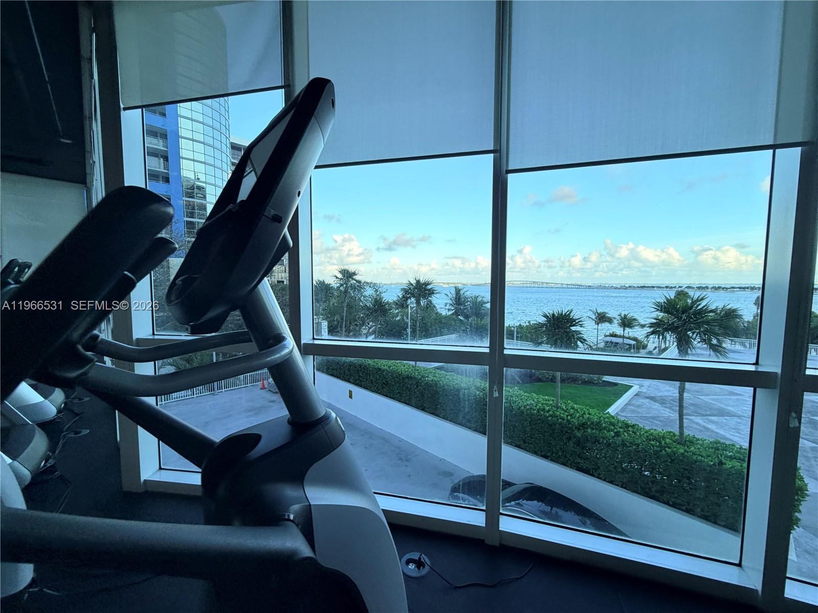 2101 Brickell Ave # 2202