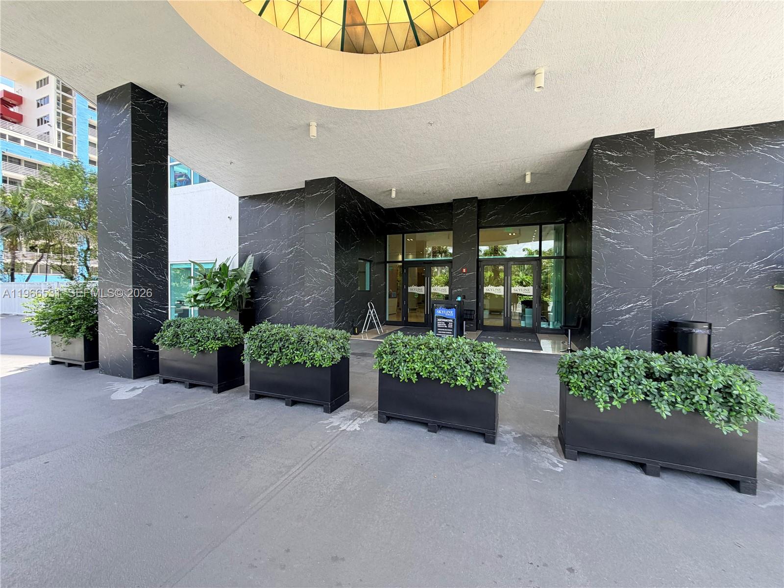 2101 Brickell Ave # 2202
