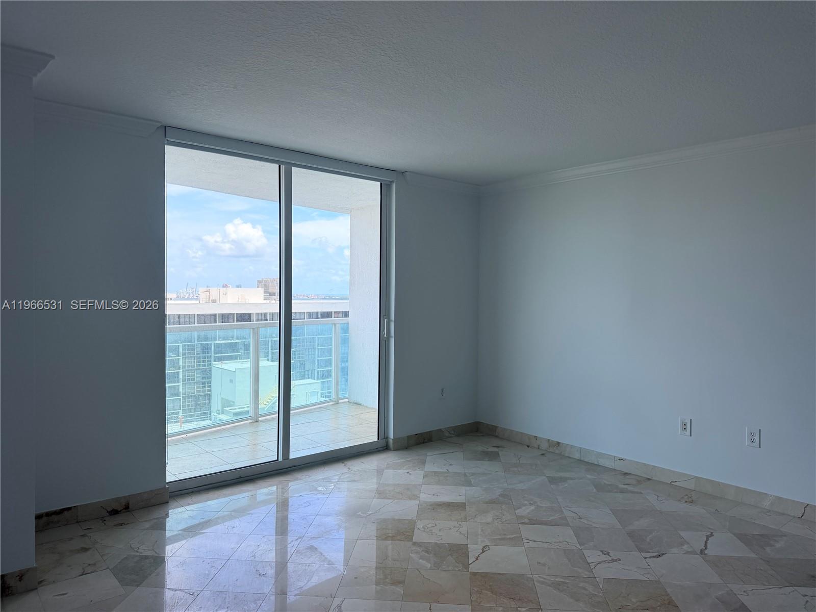 2101 Brickell Ave # 2202