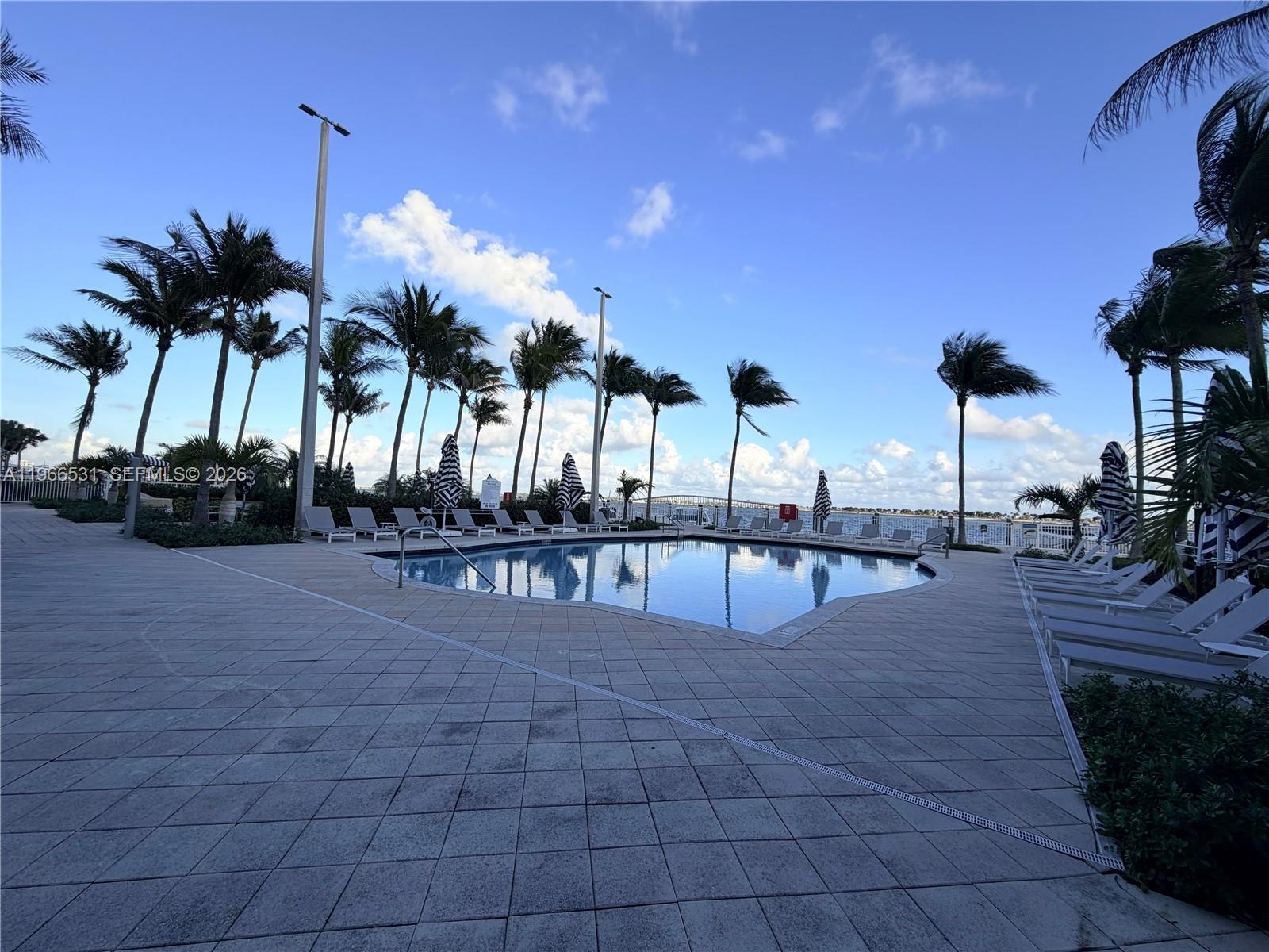2101 Brickell Ave # 2202