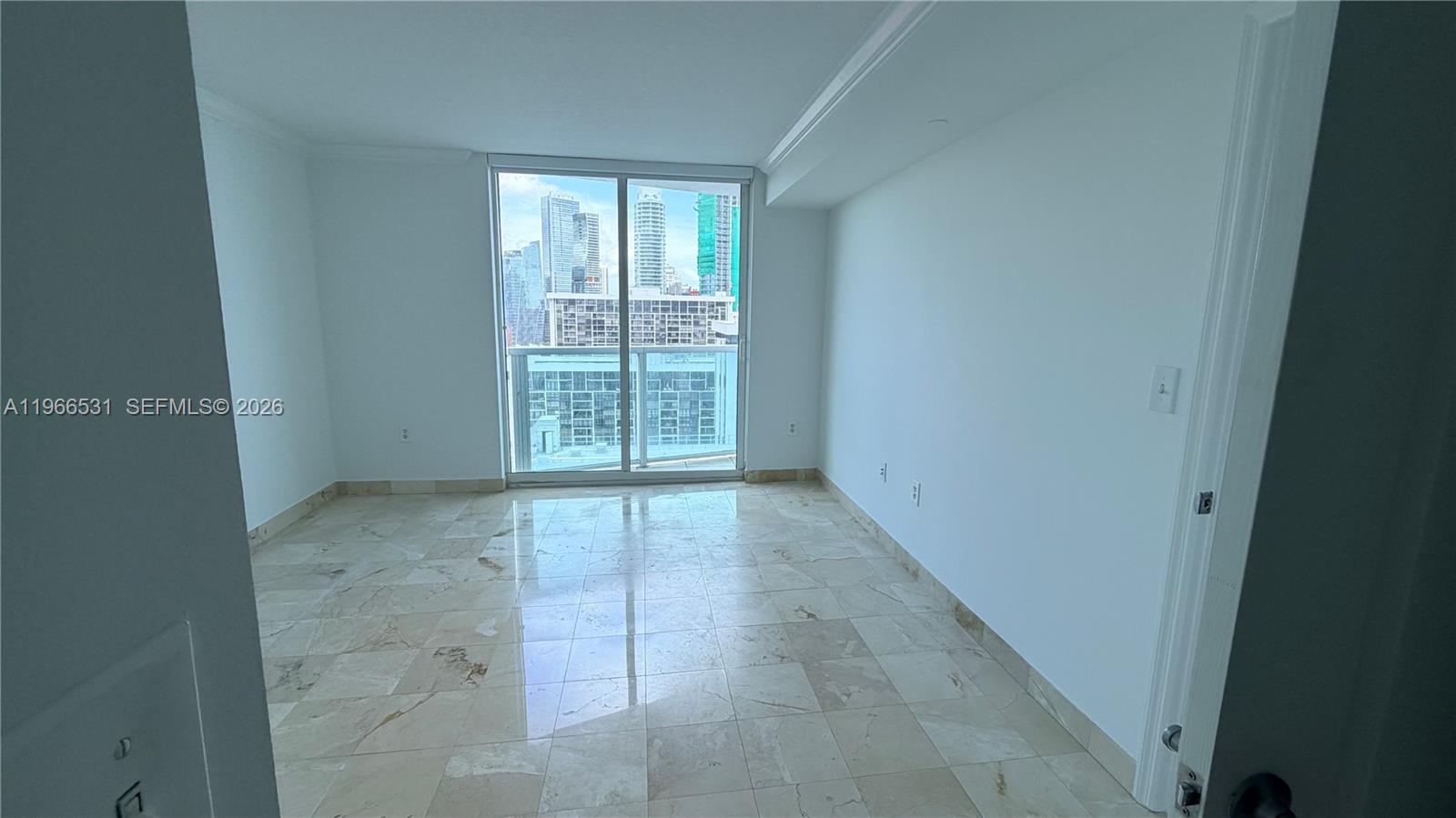 2101 Brickell Ave # 2202