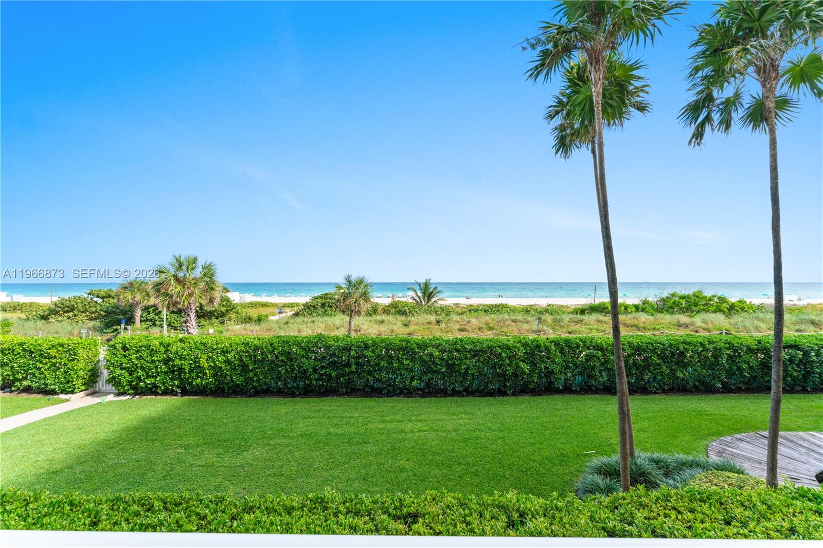 5757 Collins Ave # 1902