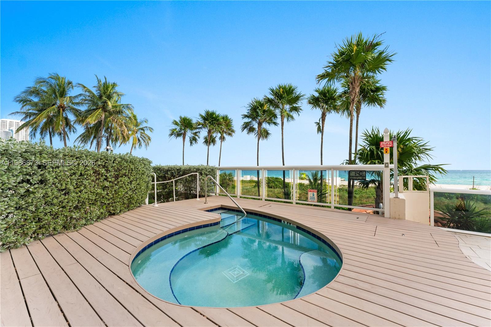 5757 Collins Ave # 1902