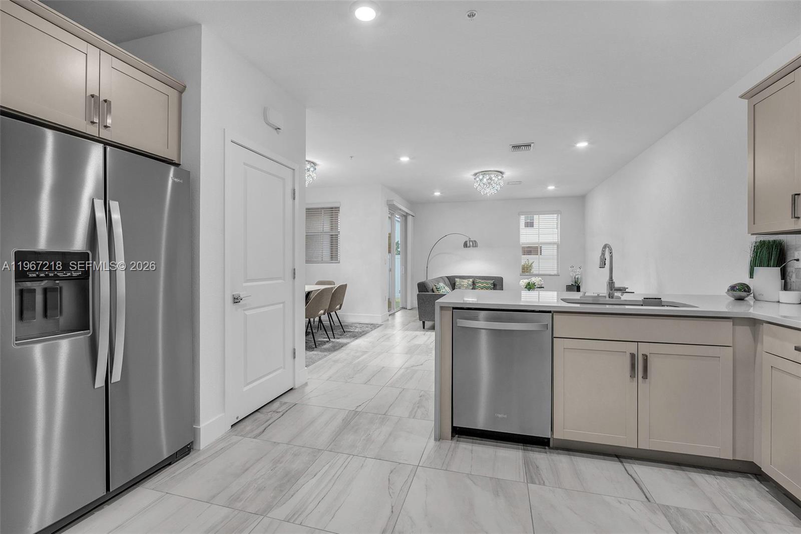 142 SW 170th Ave