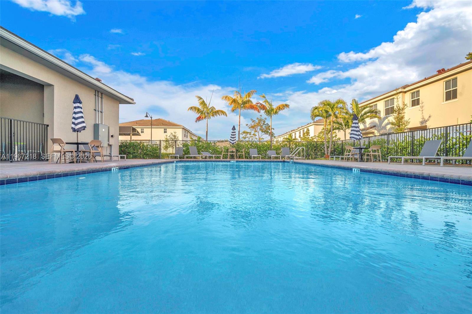 142 SW 170th Ave
